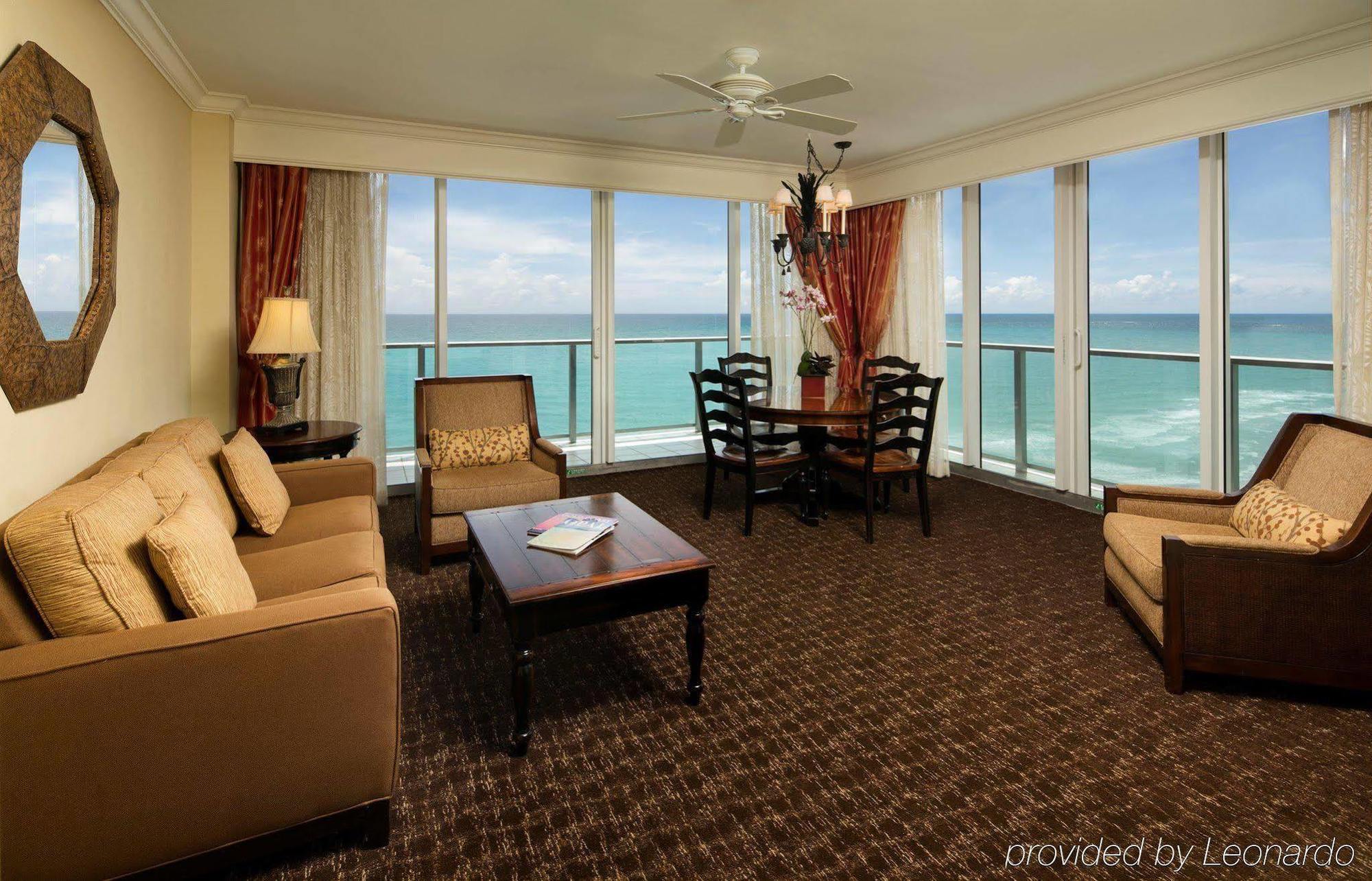 Jupiter Beach Resort & Spa Exterior photo